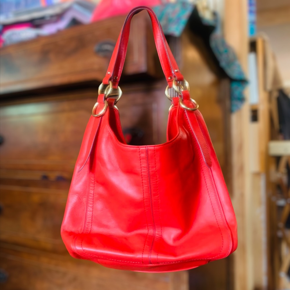 COLE HAAN‼️Ruby Red Expandable Button Tote